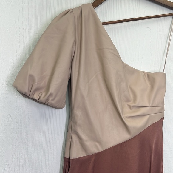 Anthropologie - NWT Faux Leather One Shoulder Asymmetrical Midi Dress Size 6 - Picture 15 of 15